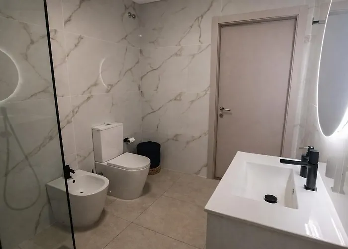 Appartamento Oudinot By Mercado Dos Lavradores Com Ac Funchal (Madeira)