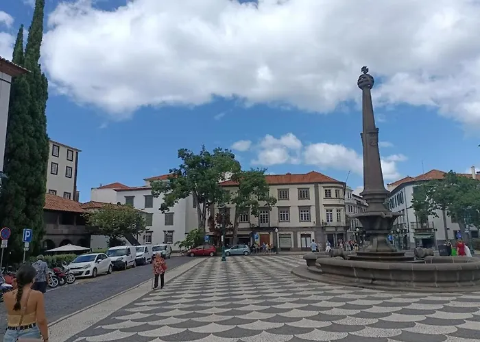 Oudinot By Mercado Dos Lavradores Com Ac Funchal (Madeira)