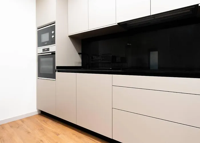 Oudinot By Mercado Dos Lavradores Com Ac 丰沙尔