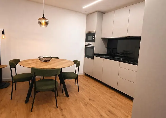 Oudinot By Mercado Dos Lavradores Com Ac Appartamento