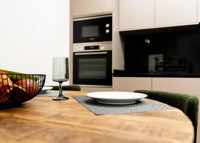 Appartamento Oudinot By Mercado Dos Lavradores Com Ac Funchal (Madeira)